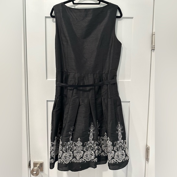 JS Boutique Dress Women’s Size 14 - Picture 2 of 4